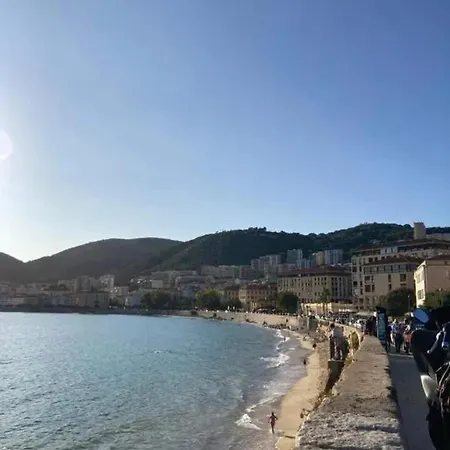 Appartamento Studio Moderne A Ajaccio 28 M² Avec Vue Sur La