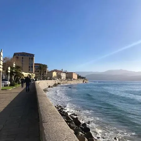 דירה Studio Moderne A Ajaccio 28 M² Avec Vue Sur La *